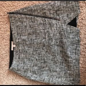 Size 6 Banana Republic Black and White Miniskirt